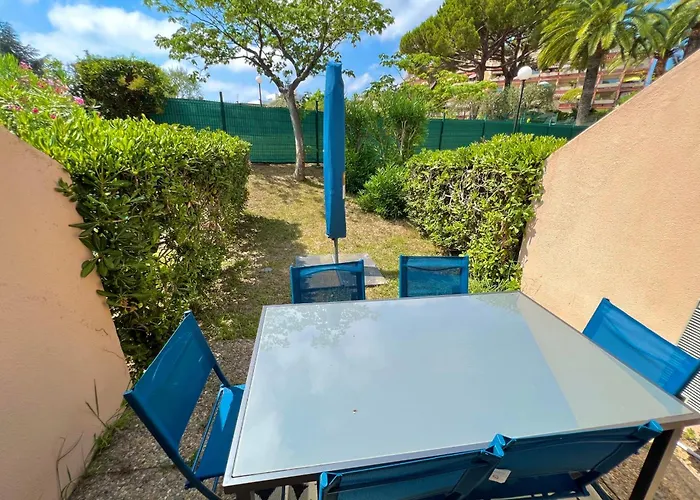 Апартаменты - 4 People - Swimming Pool Tennis Garage *